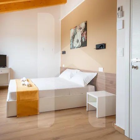 Homiday - Sofia アパート アトリ