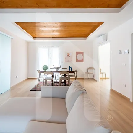 Homiday - Sofia * アトリ