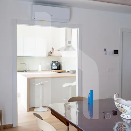Homiday - Sofia Apartment Atri