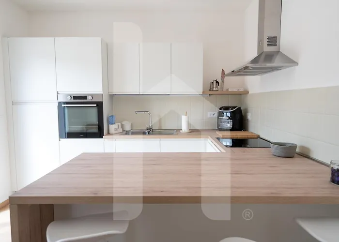 Apartmán Homiday - Sofia Atri