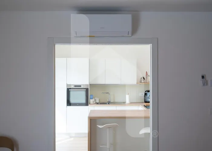 Homiday - Sofia * Atri