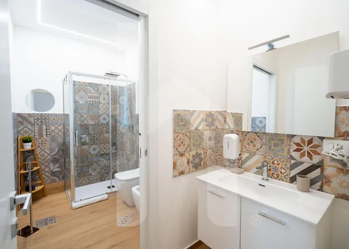 Homiday - Sofia Атри