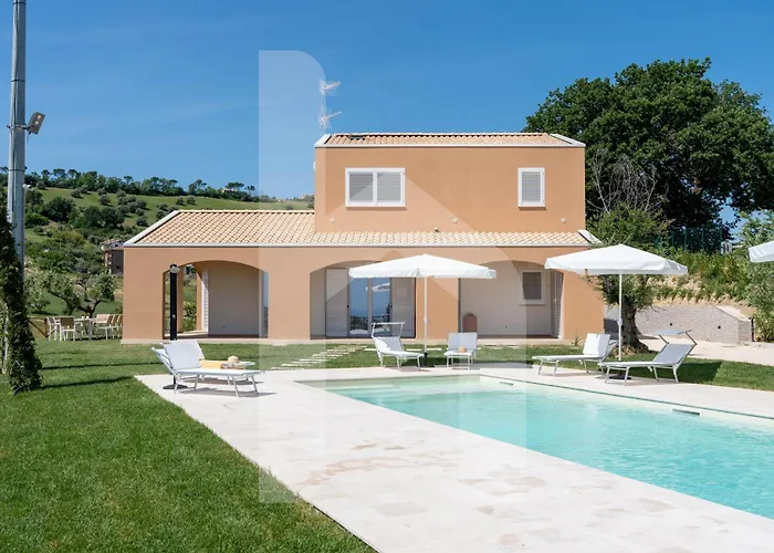 Homiday - Sofia Apartmán *